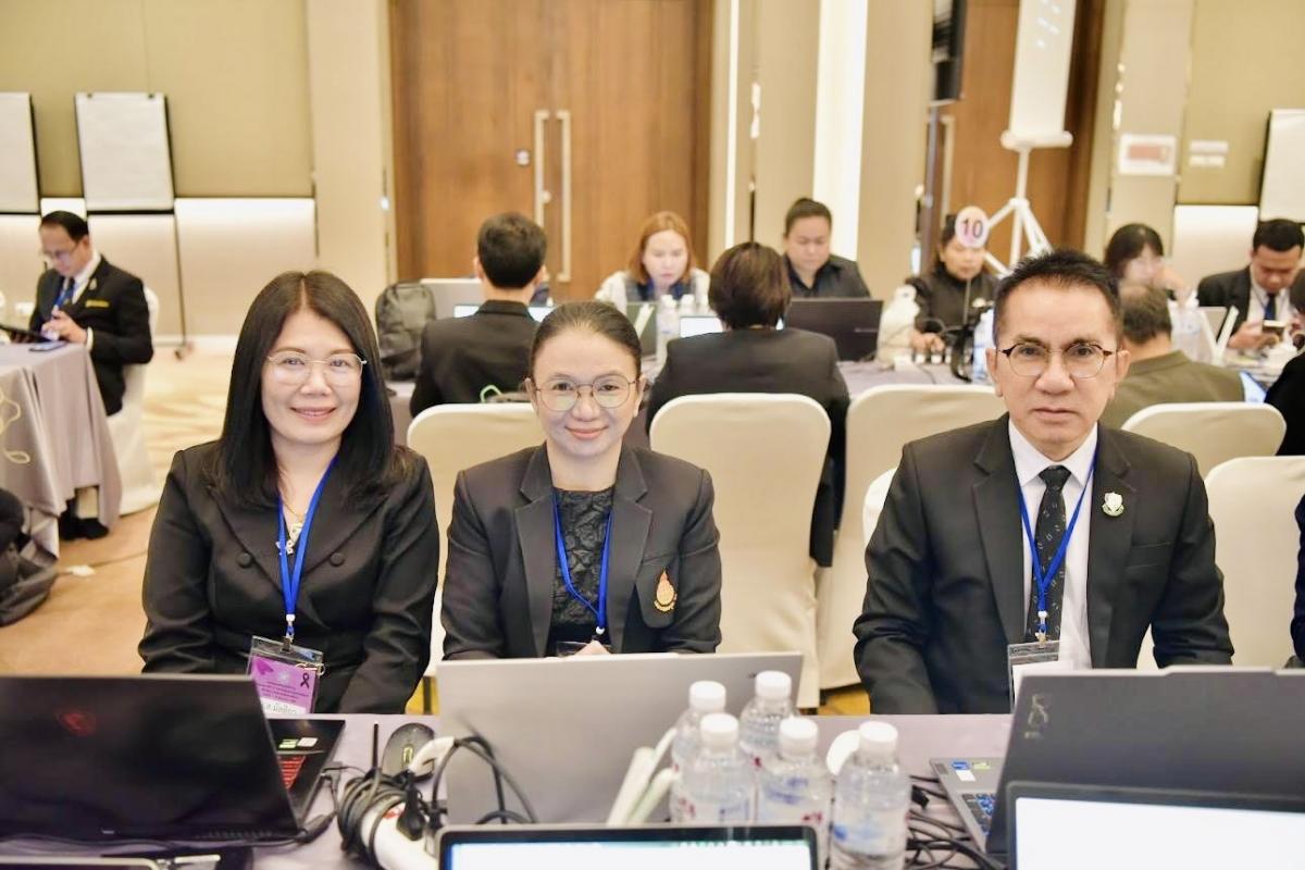 ยกระดับการศึกษาด้วย AI! ดร.พีระวัตร จันทกูล นำทีมผู้บริหารและครู โรงเรียนเพชรพิทยาคม ร่วมอบรมเชิงปฏิบัติการพัฒนาศักยภาพผู้นำด้านเทคโนโลยี (สสวท.)