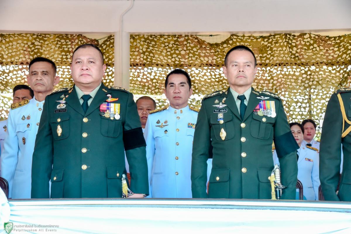 โรงเรียนเพชรพิทยาคม ร่วมพิธีกระทำสัตย์ปฏิญาณตนต่อธงชัยเฉลิมพล เนื่องในวันกองทัพไทย ประจำปี 2569