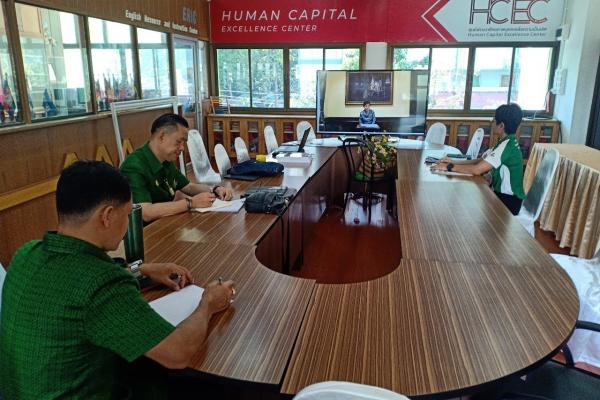 ประชุมชี้แจงการขับเคลื่อนโครงการพัฒนาศักยภาพการจัดการเรียนรู้ตามแนวทางสะเต็มศึกษา (STEM Education)