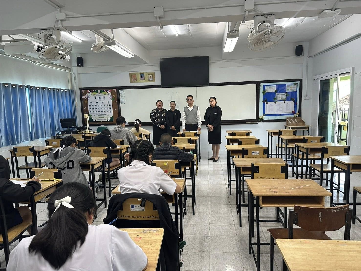 บรรยากาศการสอบ