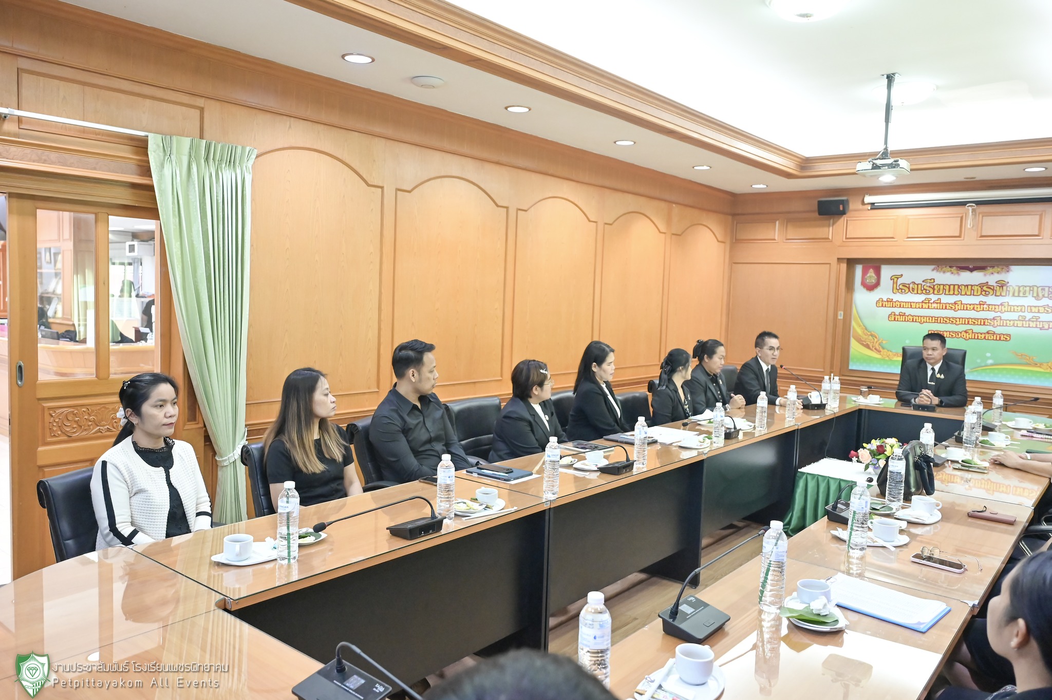 ภาพการตรวจเยี่ยม