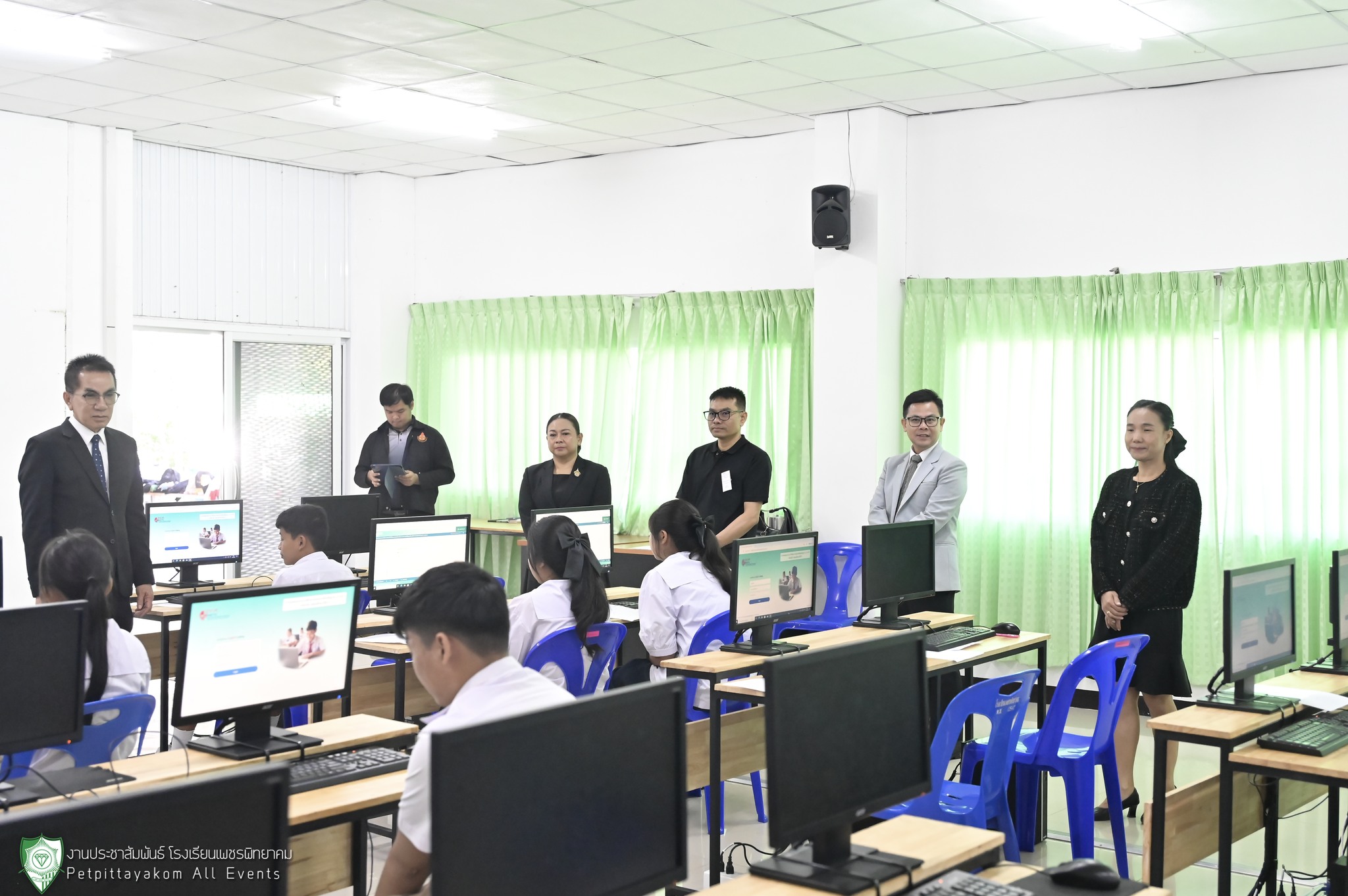 ภาพการตรวจเยี่ยม