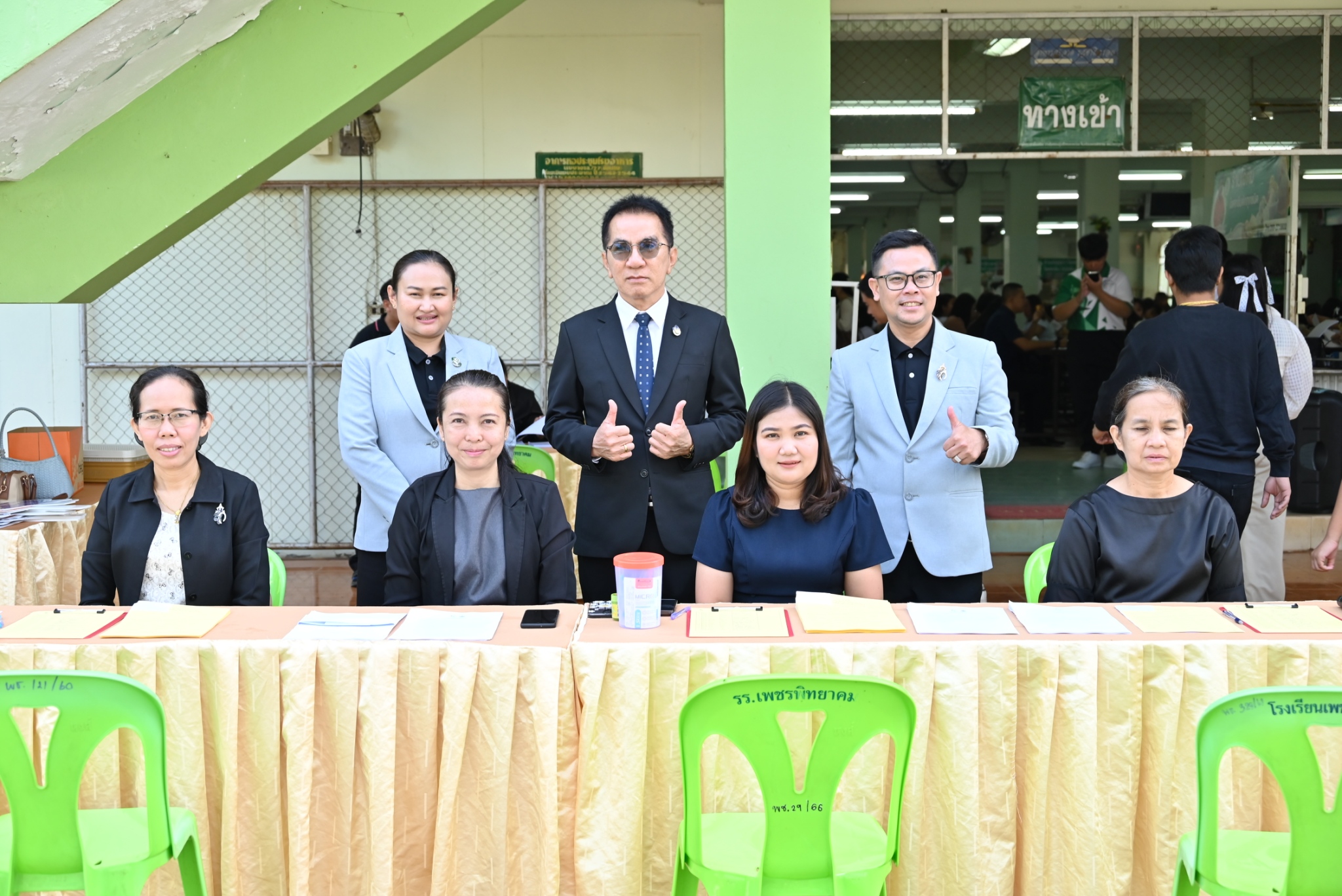 บรรยากาศมอบตัวนักเรียน ม.1 ภาพที่ 8